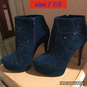 peacock platform  high heel 5 1/2  inch